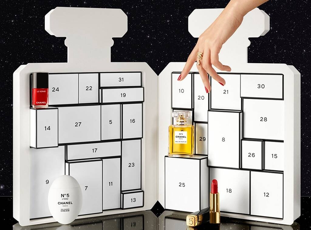 Bo lich 825 USD cua Chanel bi to khong xung tien anh 1