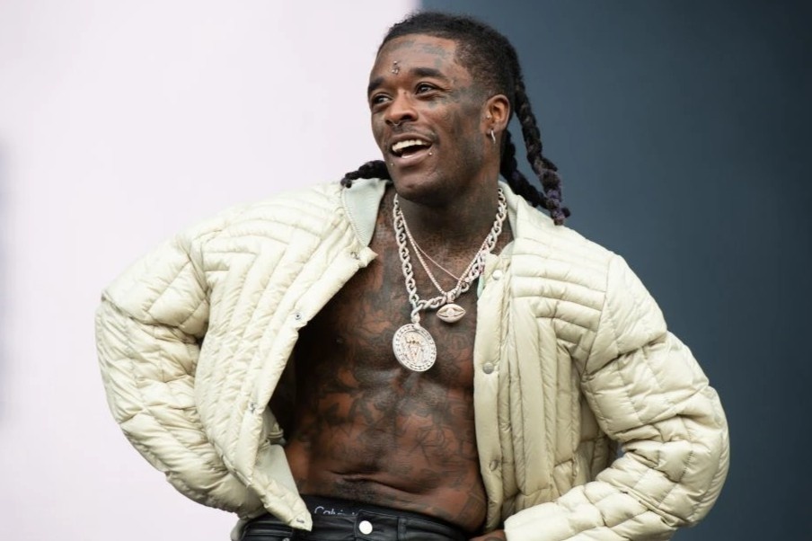 Cach rapper Lil Uzi Vert co co bung san chac hinh anh