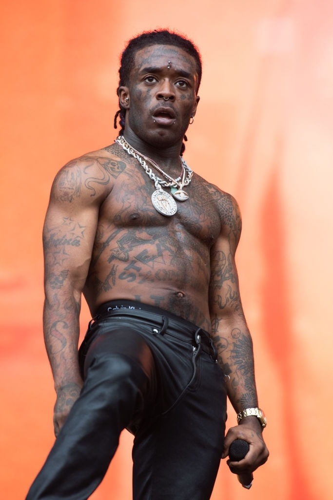 Cơ bắp của lil uzi vert ảnh 2 Co bap cua lil uzi vert anh 2