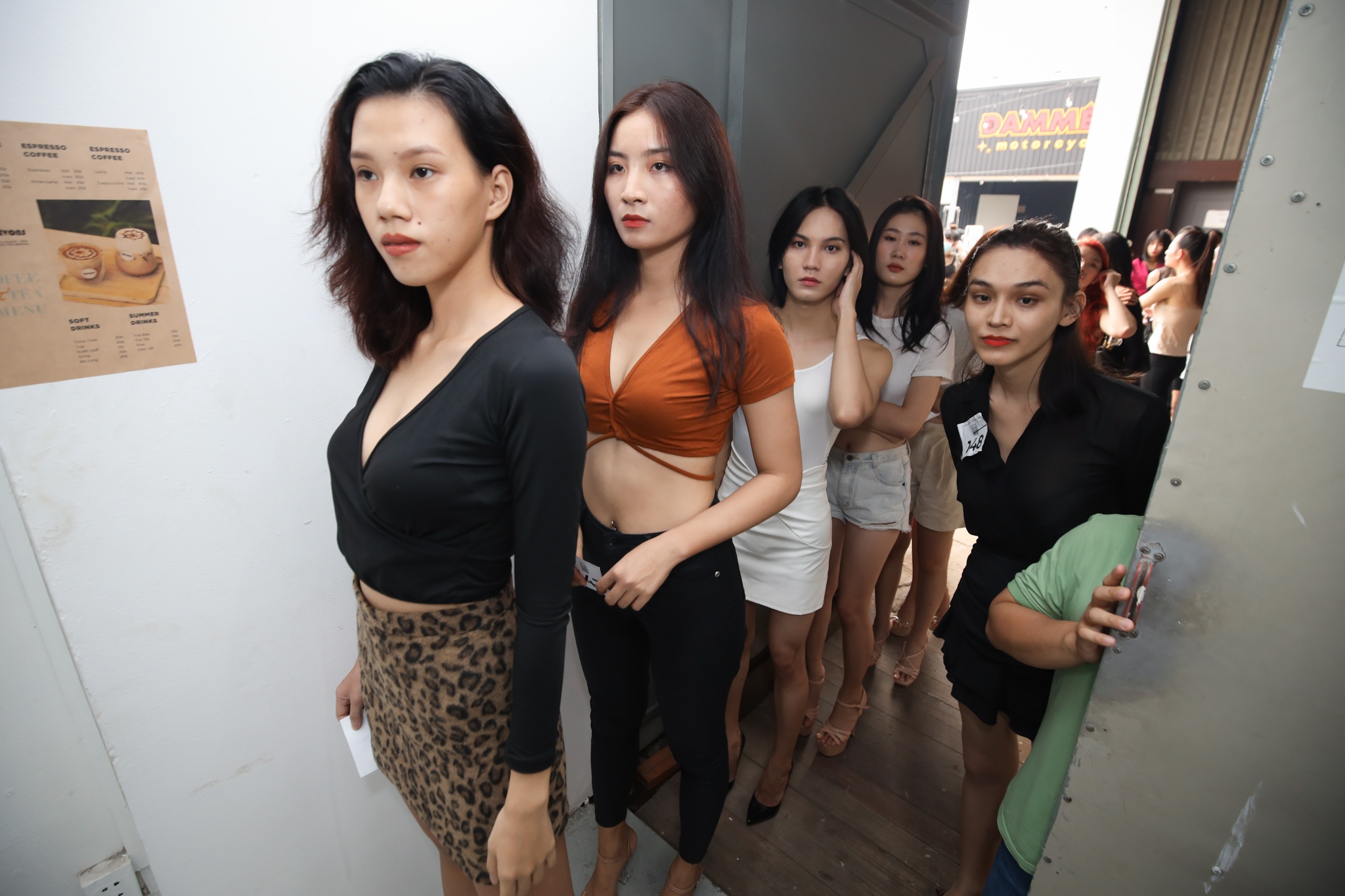 Aquafina Tuần lễ Thời trang Quốc tế Việt Nam ảnh 1 Aquafina Tuan le Thoi trang Quoc te Viet Nam anh 1