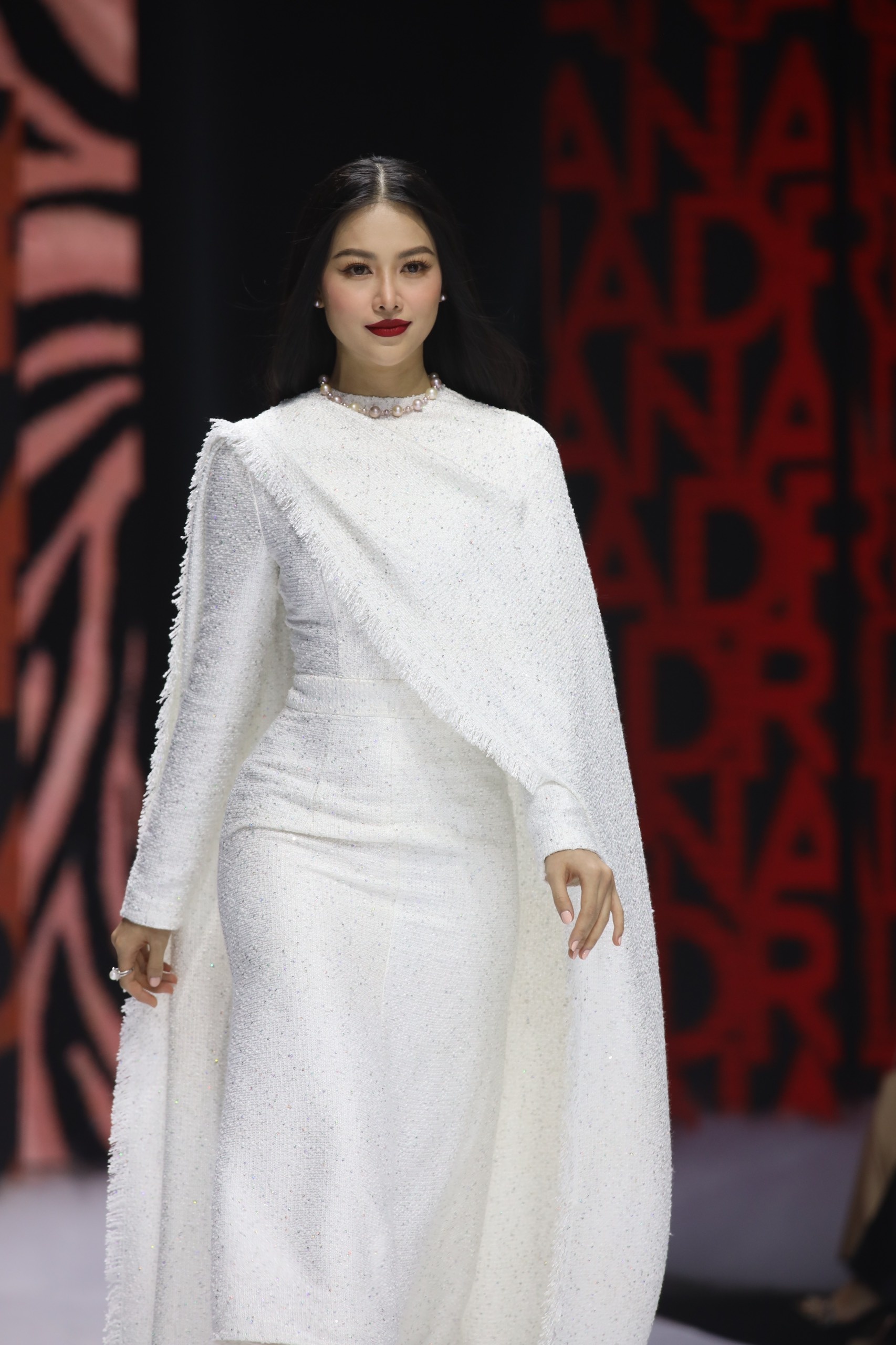 Aquafina Tuan le Thoi trang Quoc te Viet Nam anh 3