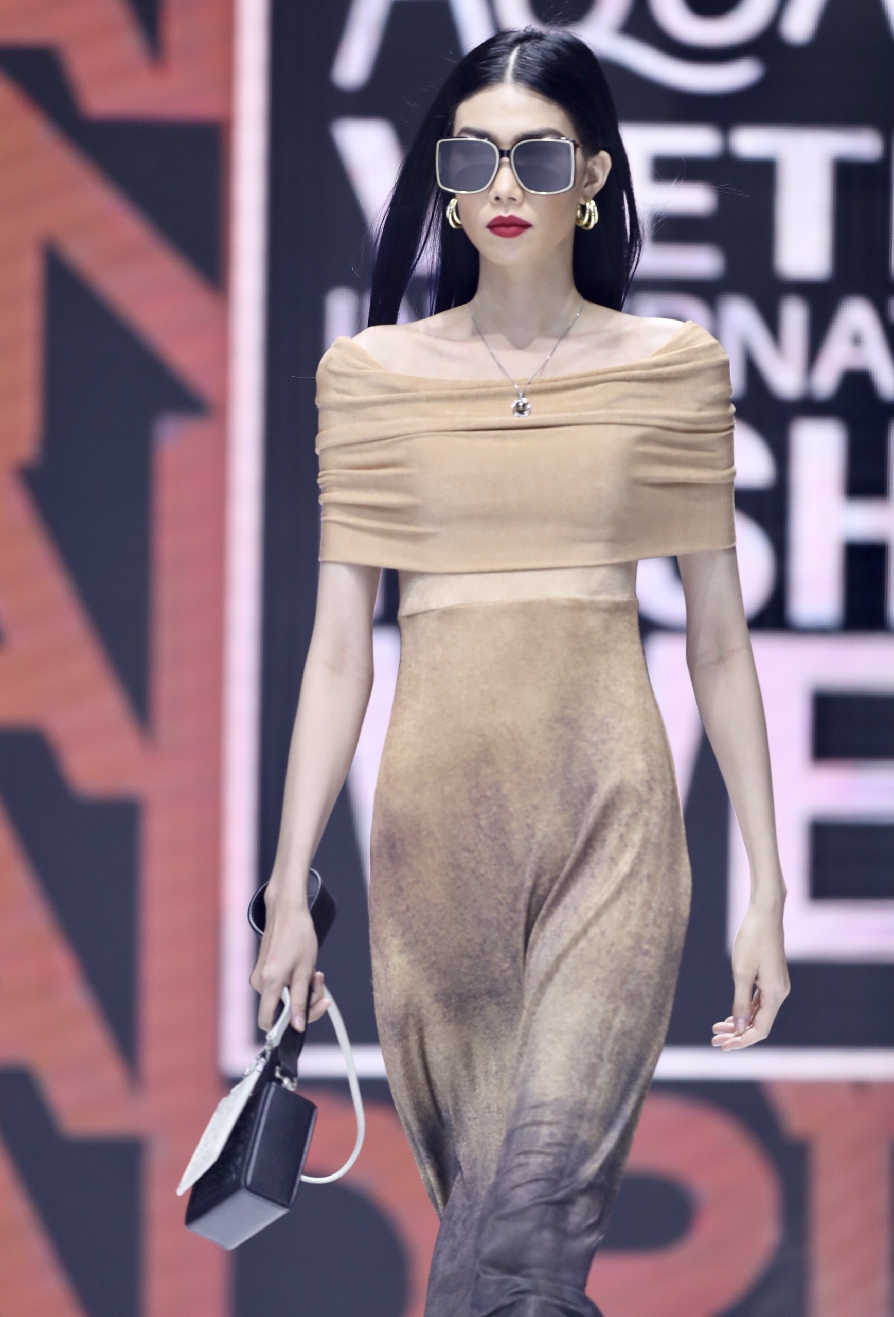 Aquafina Tuan le Thoi trang Quoc te Viet Nam anh 14