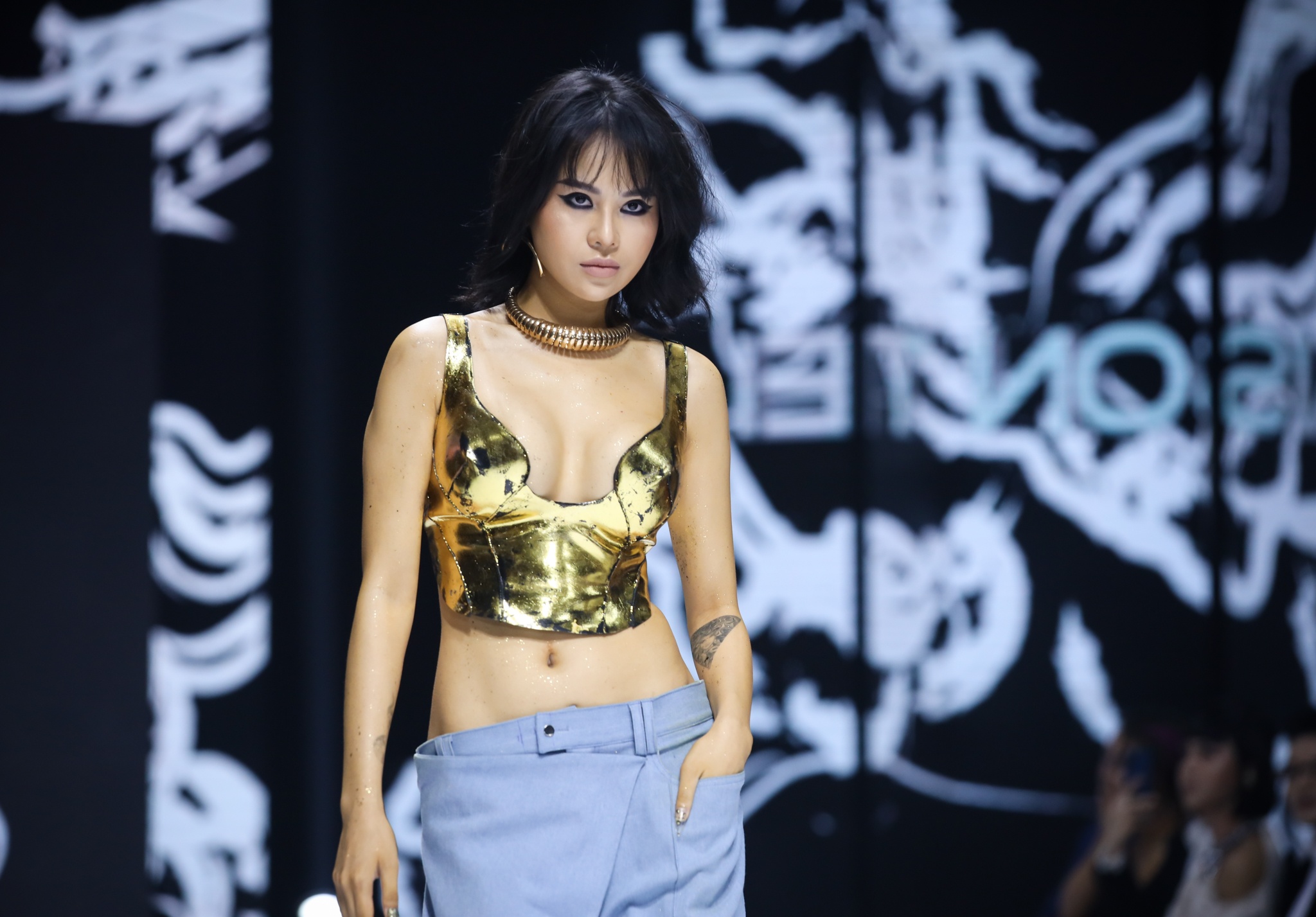 Aquafina Tuan le Thoi trang Quoc te Viet Nam anh 7