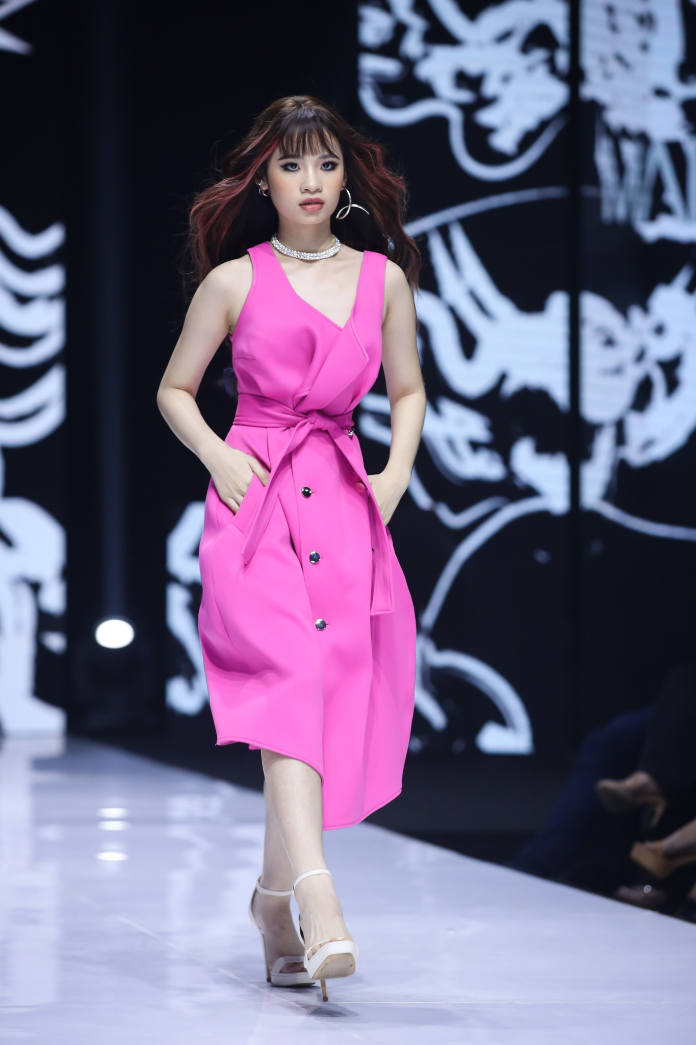 Aquafina Tuan le Thoi trang Quoc te Viet Nam anh 17