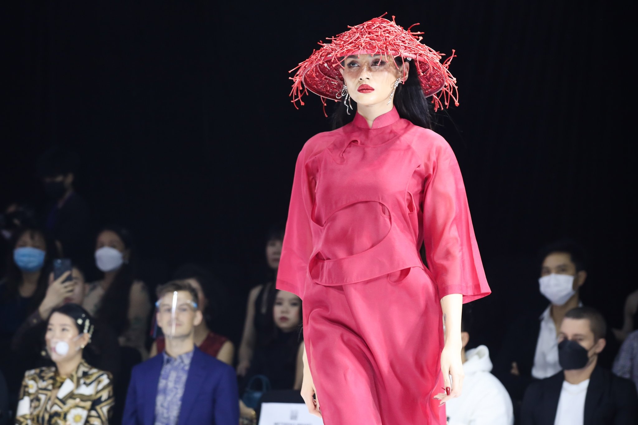 Aquafina Tuan le Thoi trang Quoc te Viet Nam anh 14