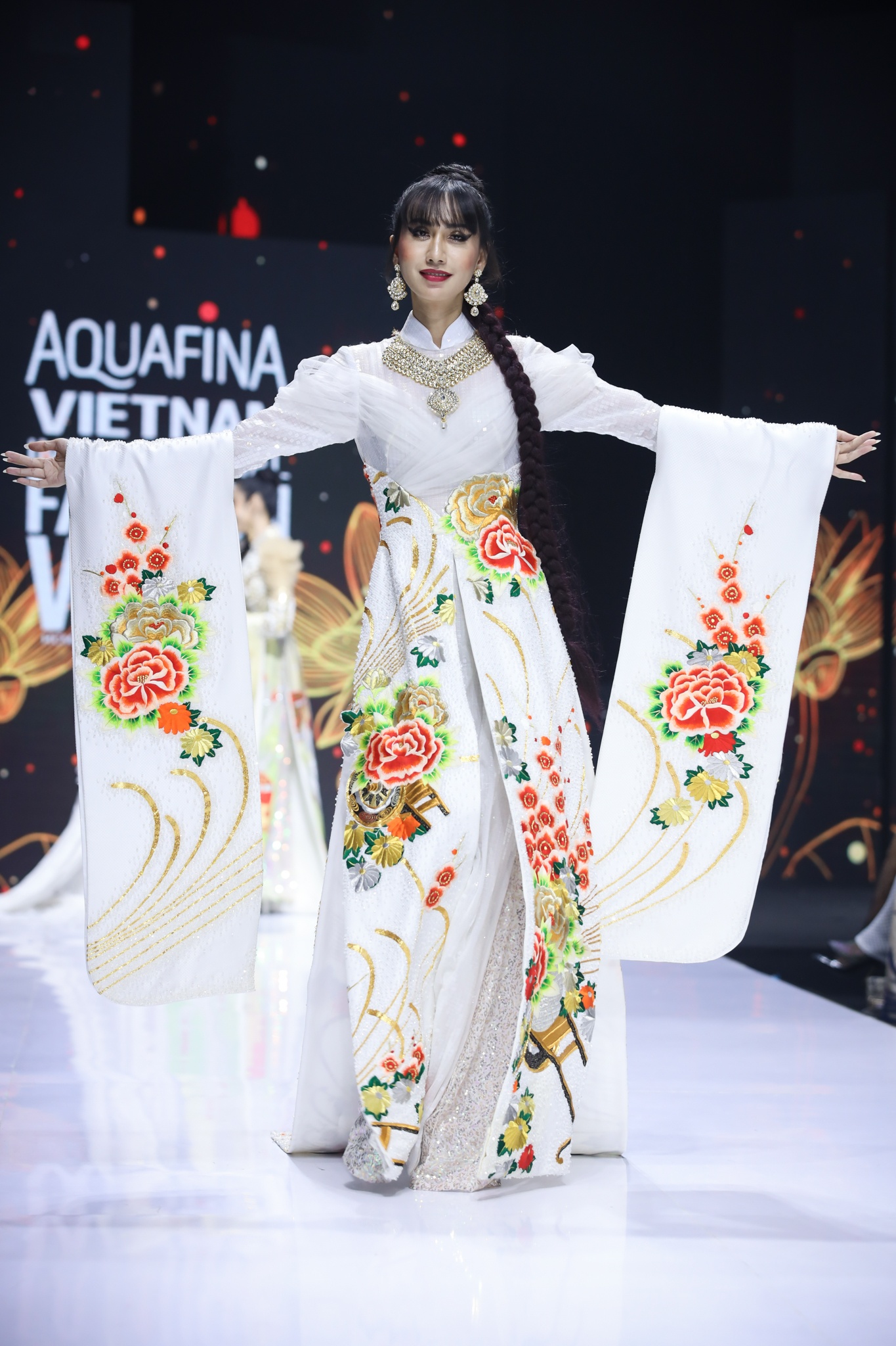 Aquafina Tuan le Thoi trang Quoc te Viet Nam anh 6