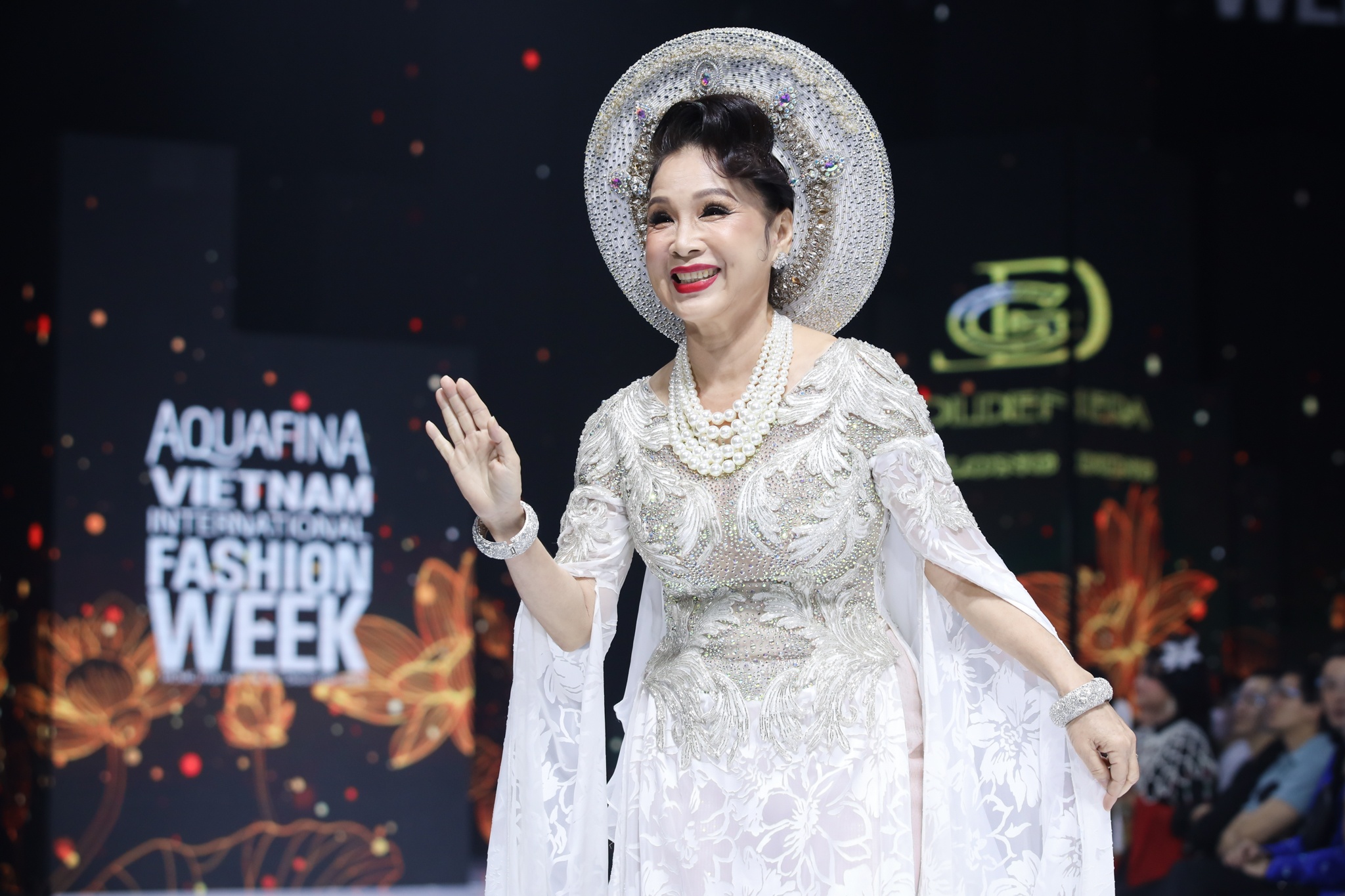 Aquafina Tuan le Thoi trang Quoc te Viet Nam anh 11