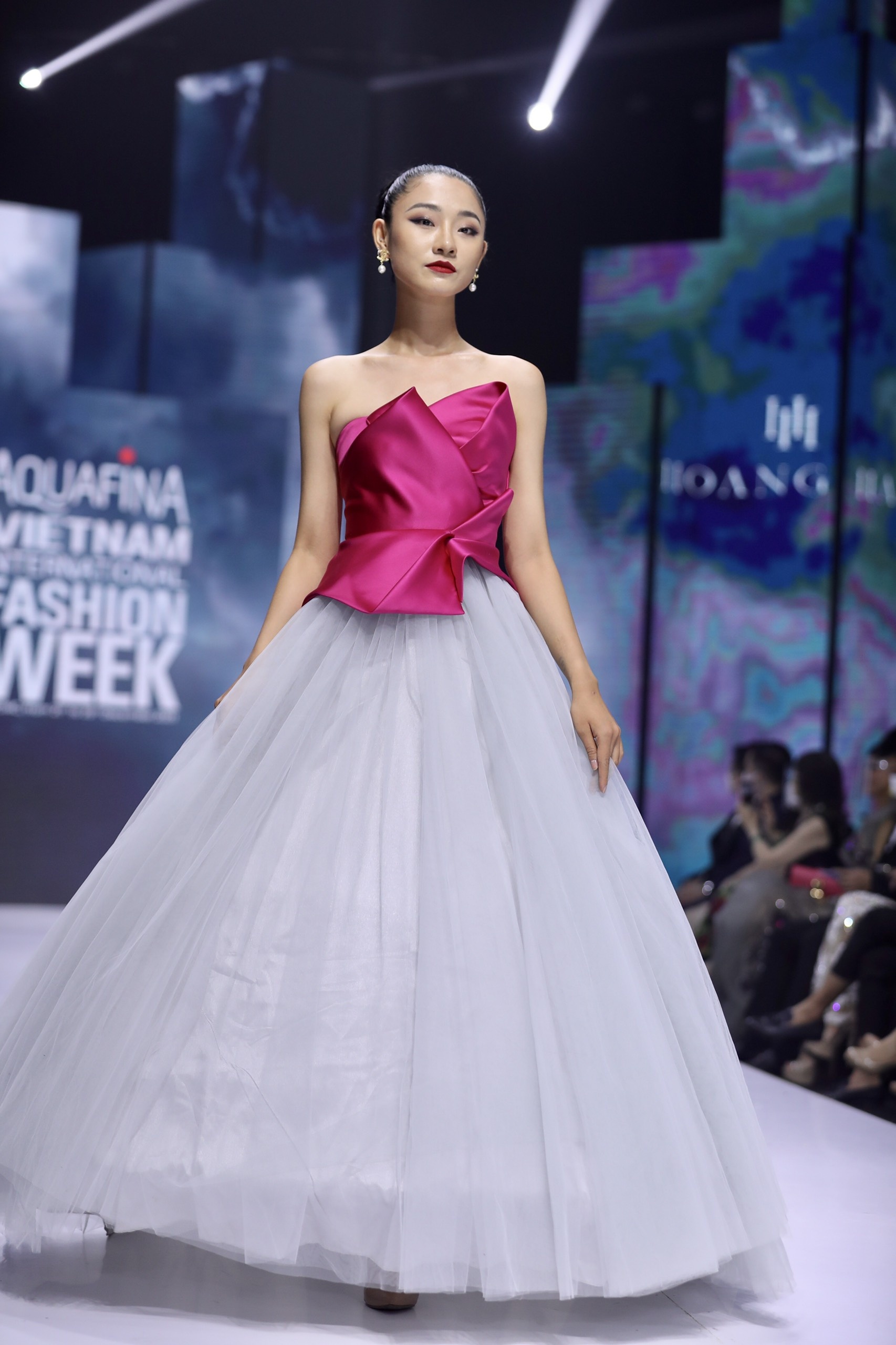 Aquafina Tuan le Thoi trang Quoc te Viet Nam anh 21