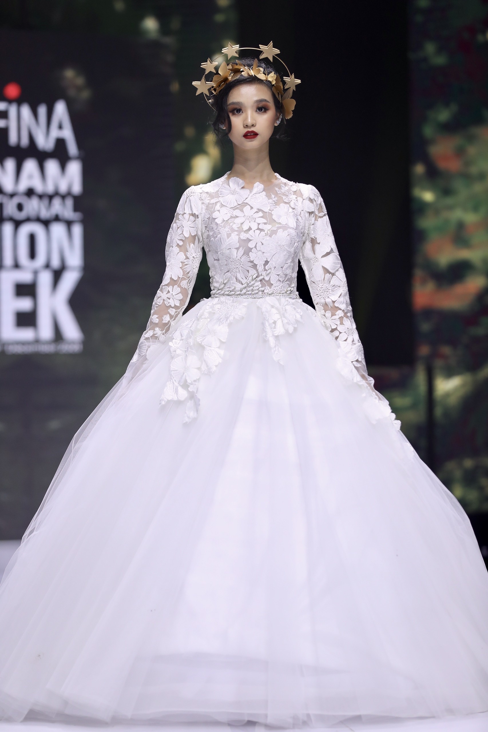 Aquafina Tuan le Thoi trang Quoc te Viet Nam anh 14