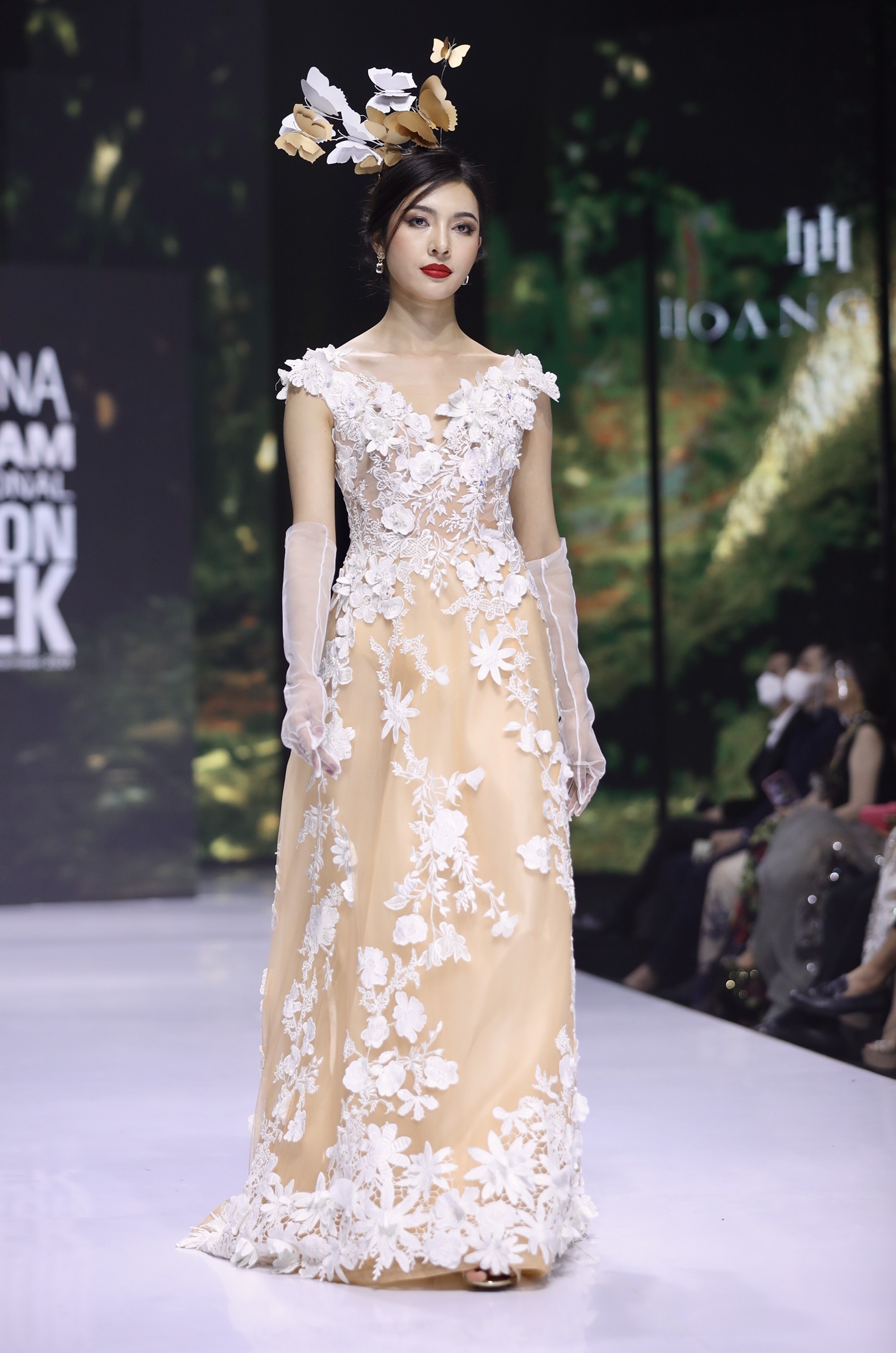 Aquafina Tuan le Thoi trang Quoc te Viet Nam anh 12