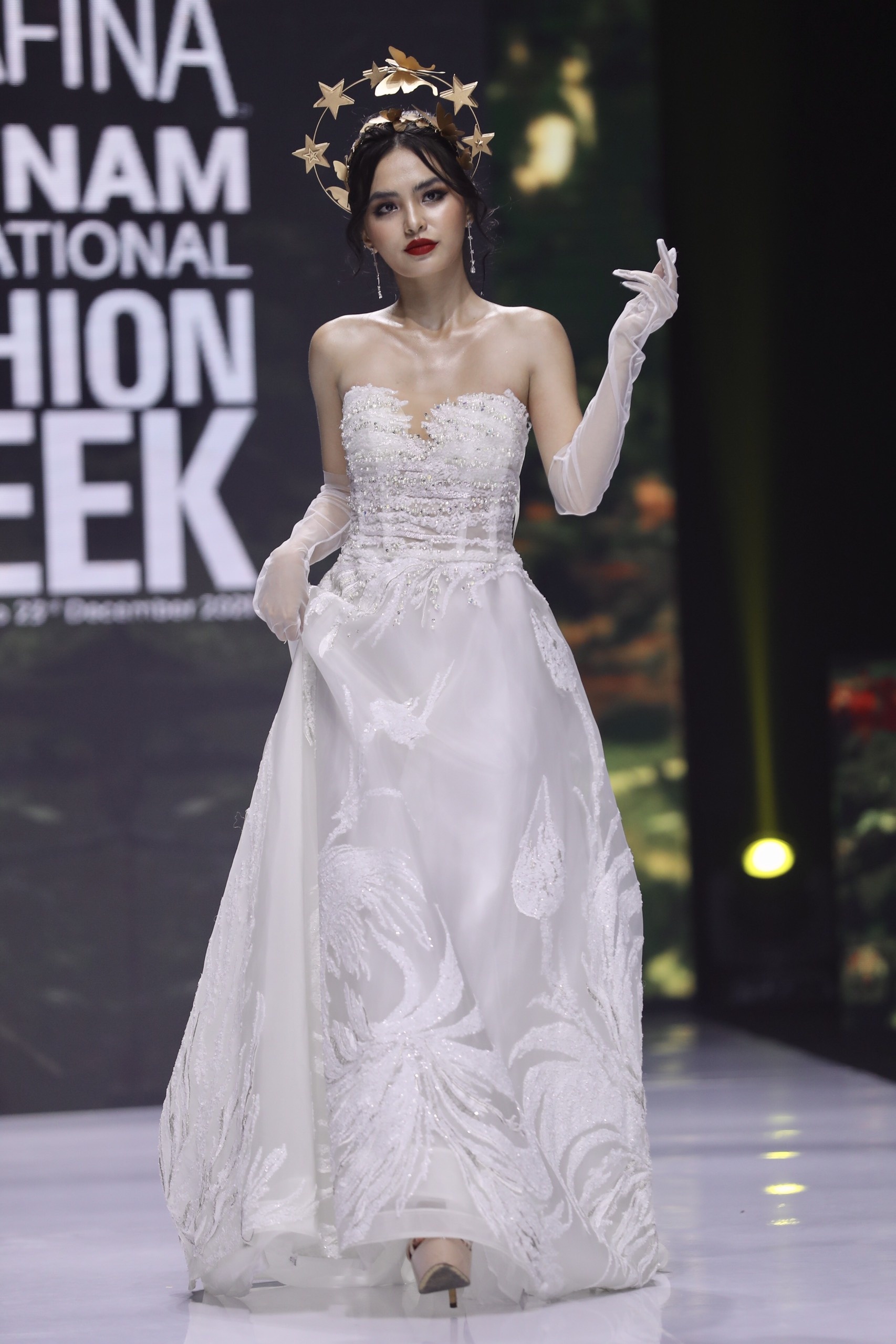 Aquafina Tuan le Thoi trang Quoc te Viet Nam anh 11