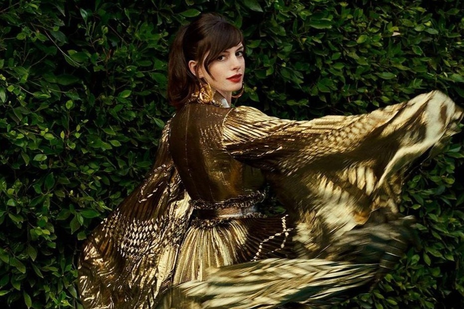 Nguoi dung sau thoi trang tham do cua dien vien hinh anh