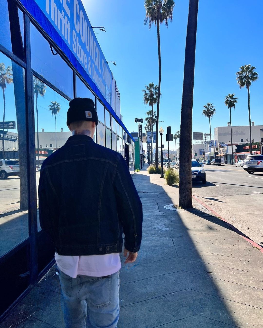 Romeo Beckham xam hinh len co anh 1