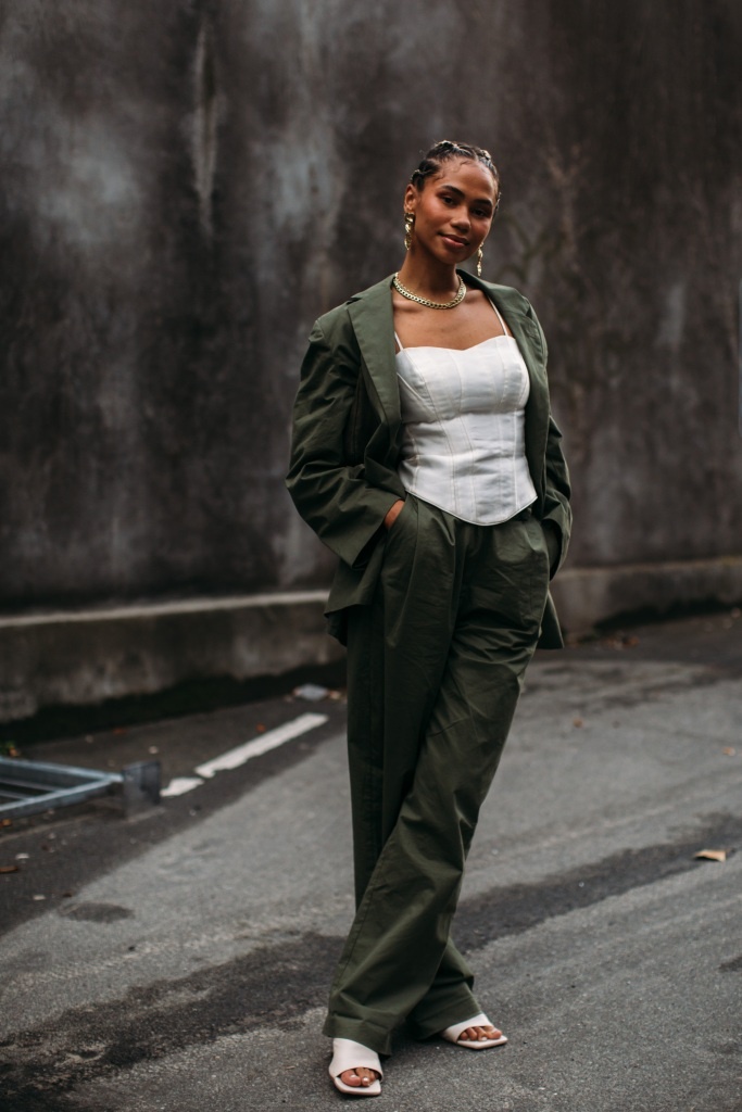 ao nit nguc van duoc ua chuong trong nam 2022 anh 12