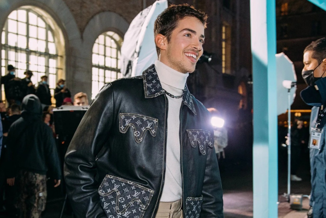 Thoi trang cua dan ong Phap hinh anh