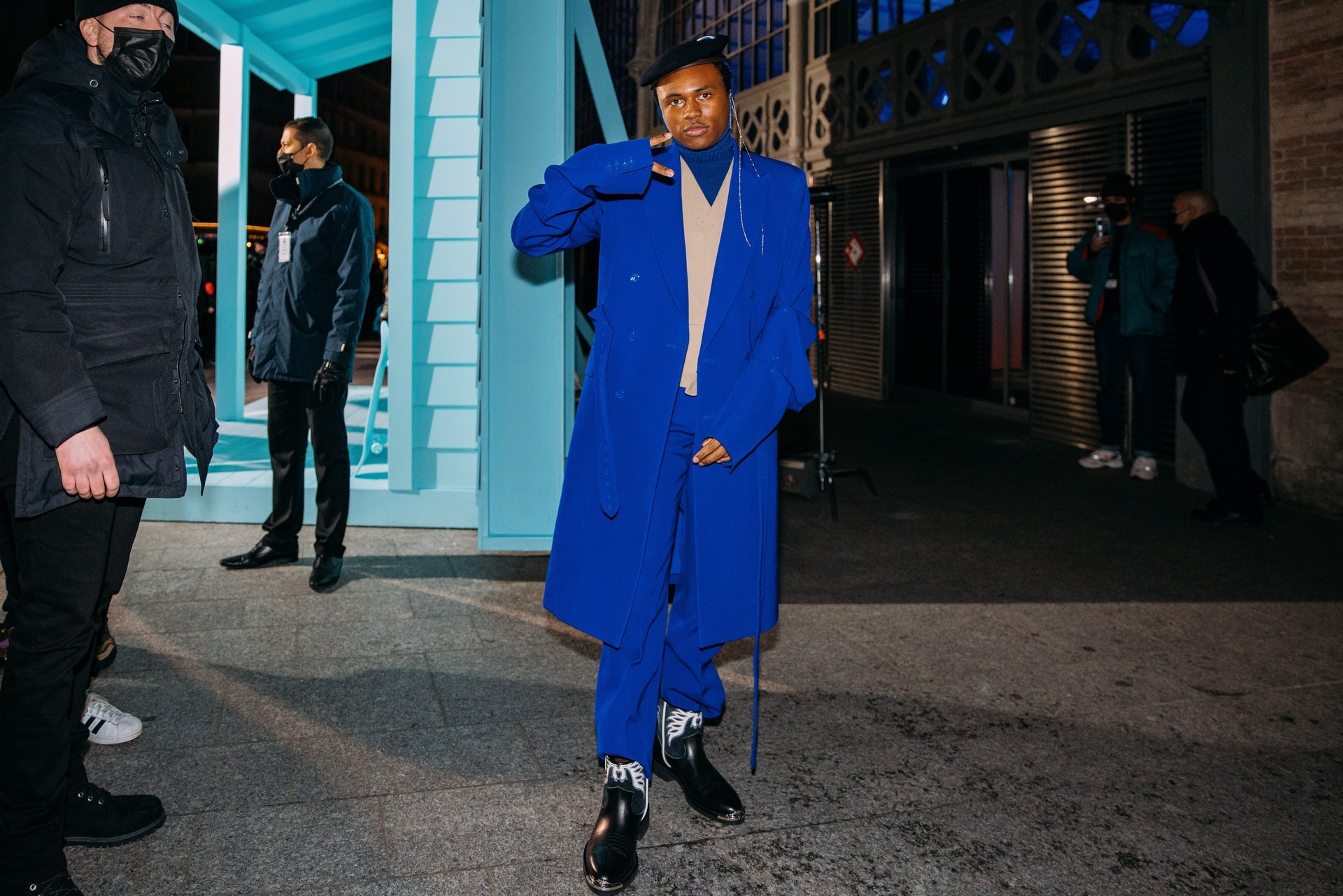 thoi trang duong pho tai Paris Men's Fashion Week anh 15