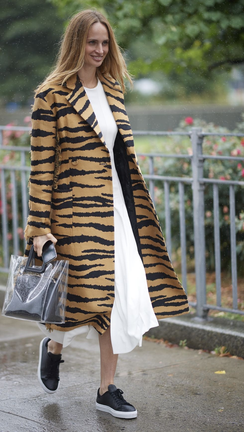 Trang phuc cua nam 2022 anh 6