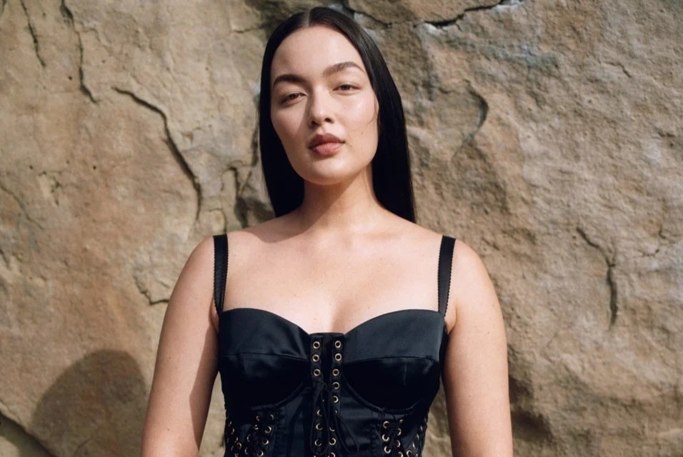 Su goi cam trong thoi trang hinh anh