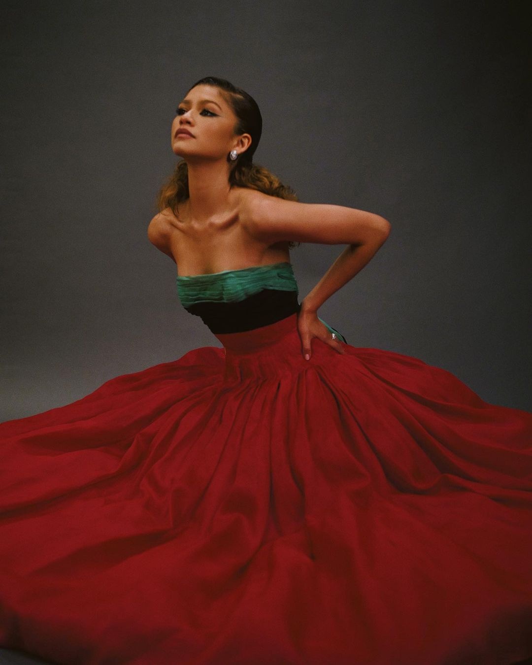 Zendaya dien vay tu nam 1956 anh 3