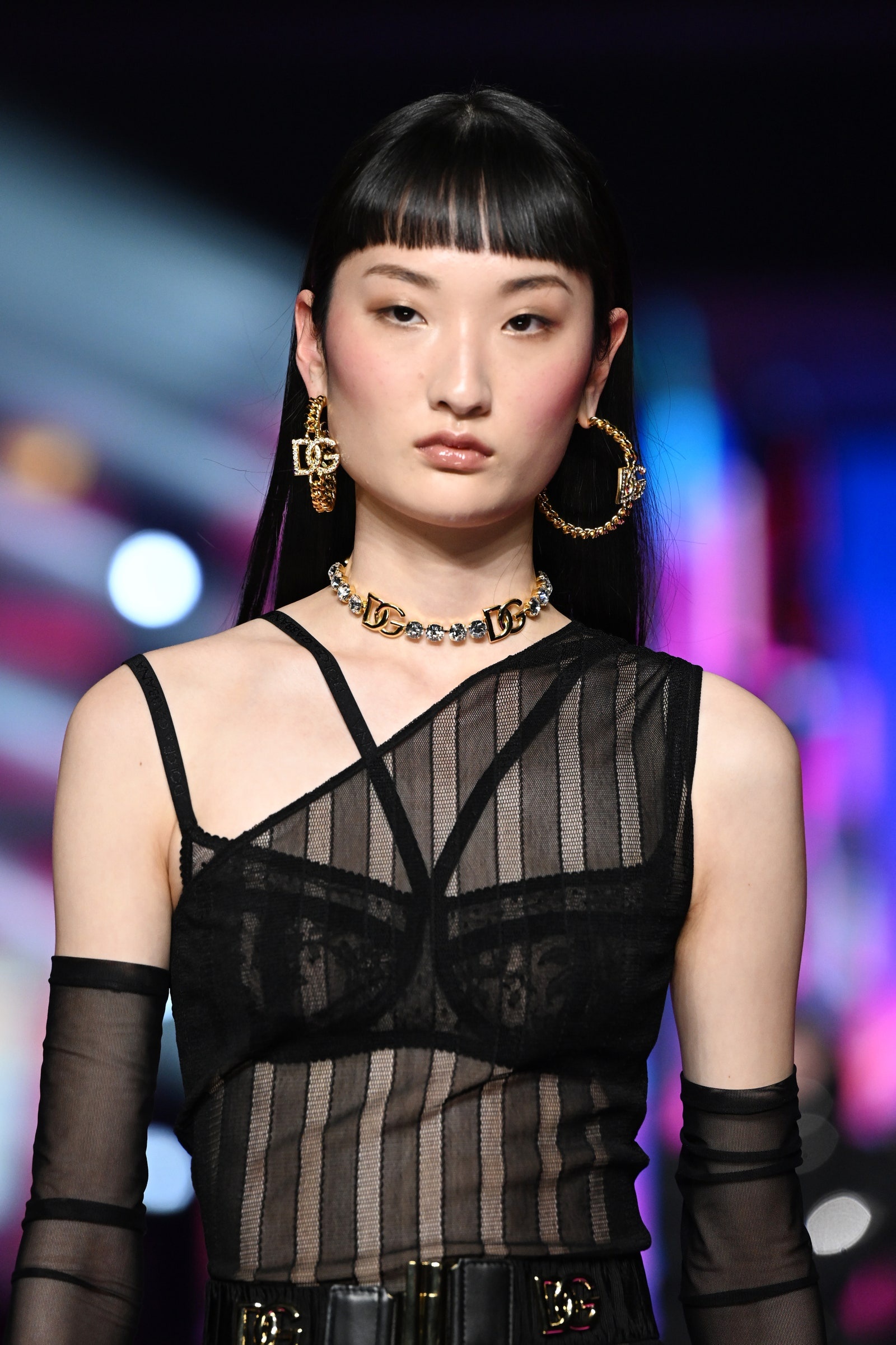 Trao luu to son bong tro lai anh 2