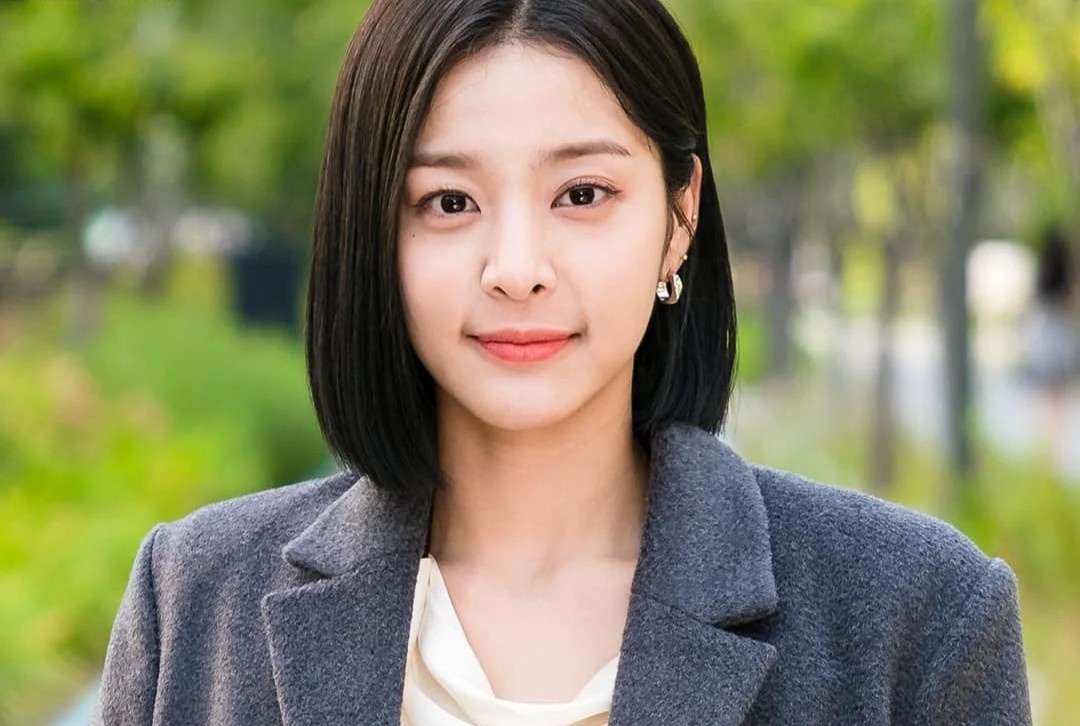 Nu phu noi bat trong phim 'Hen ho chon cong so' hinh anh