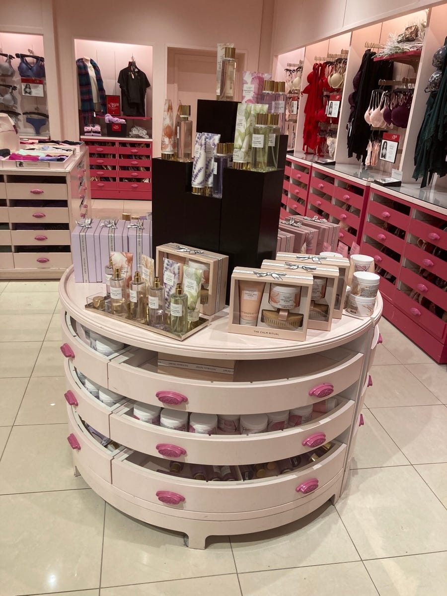 Victoria's Secret vat lon anh 7