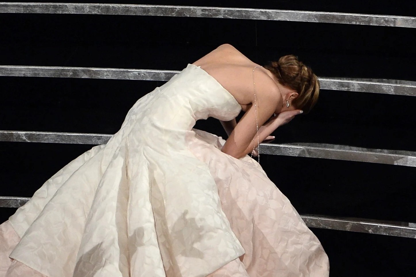 Mau vay tai tieng tai Oscar hinh anh