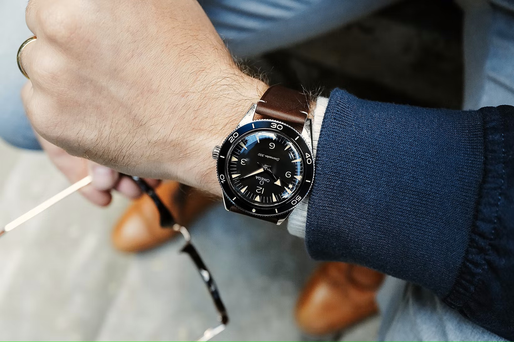 Mau dong ho diep vien anh 1