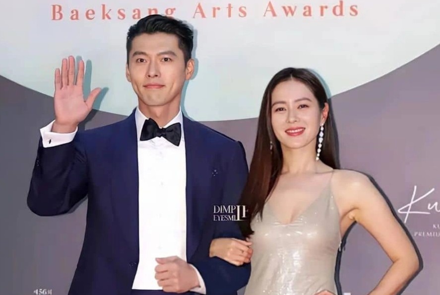 Gu thoi trang dong dieu cua Hyun Bin va Son Ye Jin hinh anh