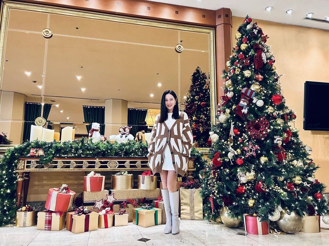Gu ăn mặc của Hyun Bin và Son Ye Jin ảnh 12 Gu an mac cua Hyun Bin va Son Ye Jin anh 12