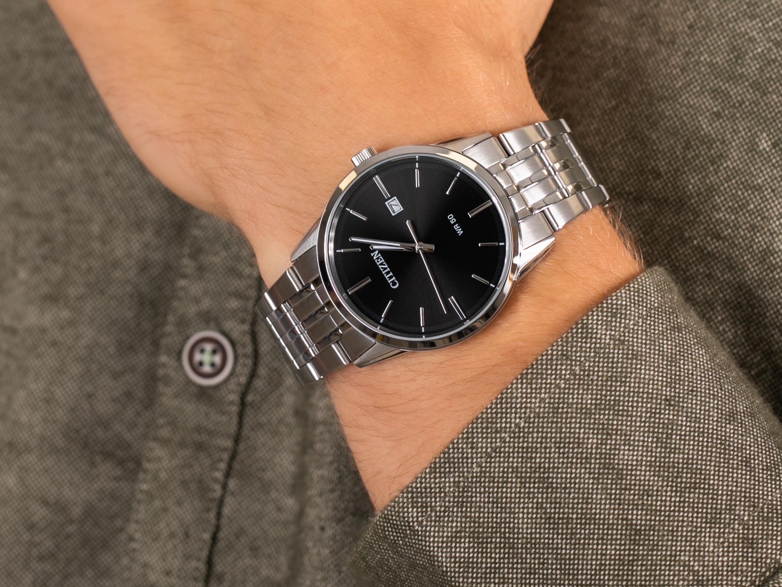 Mau dong ho nam gia duoi 200 USD anh 1