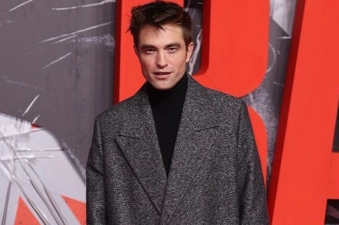 Cai chet cua bo suit nam hinh anh