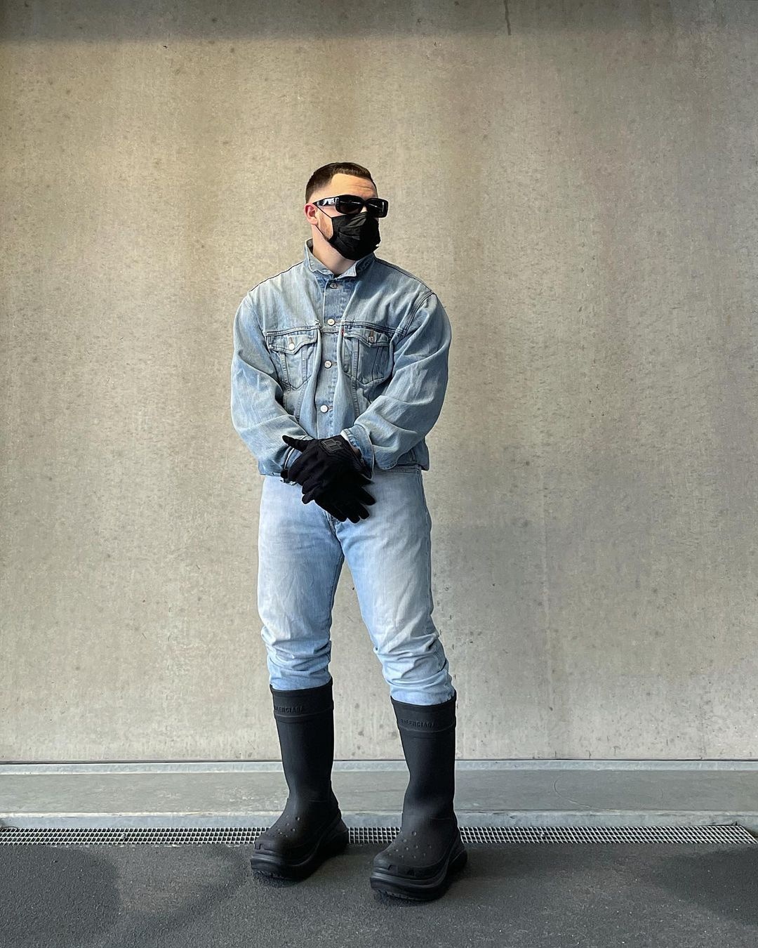 Trao luu an mac giong rapper anh 1