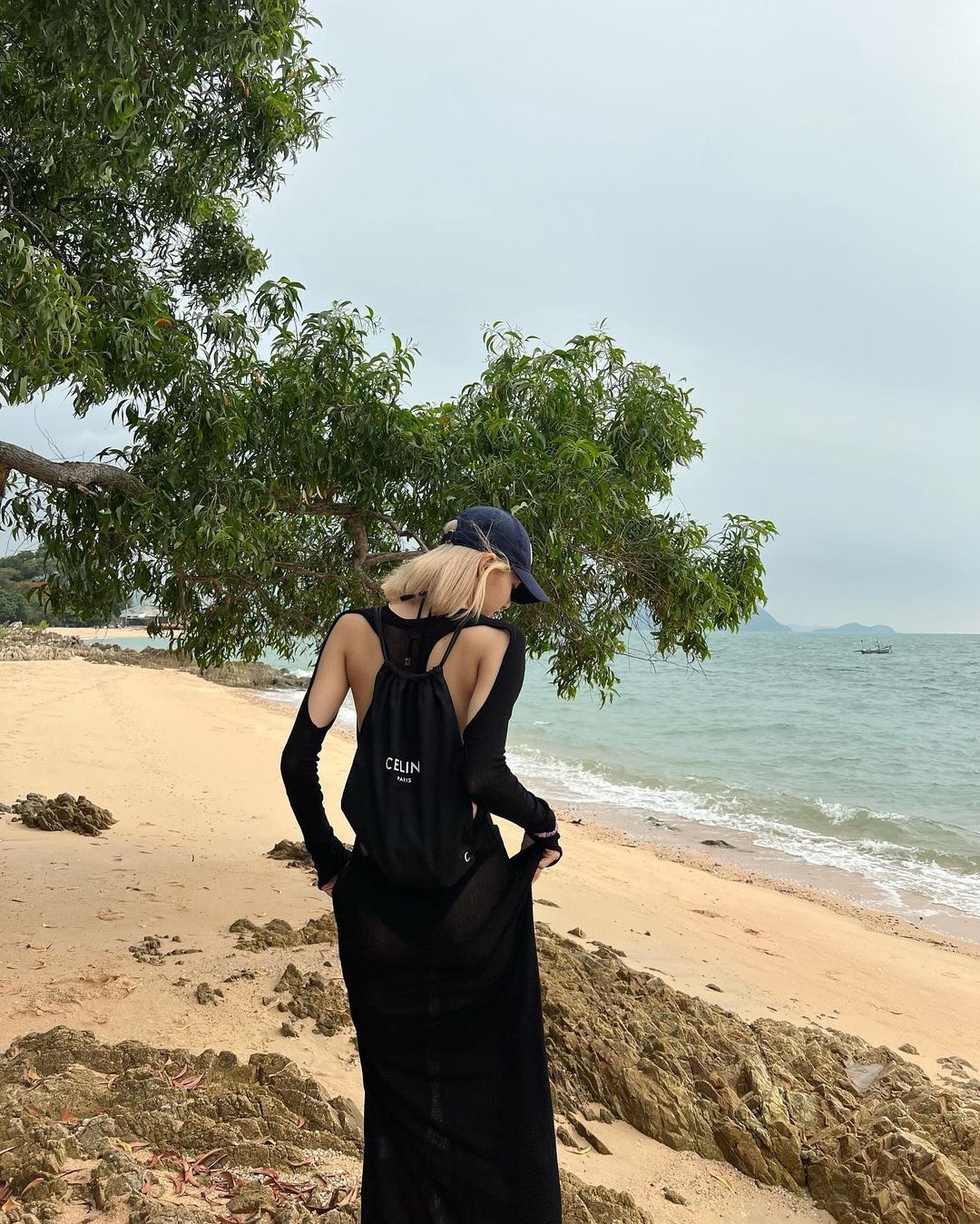 Trang phuc cat xe len ngoi anh 1