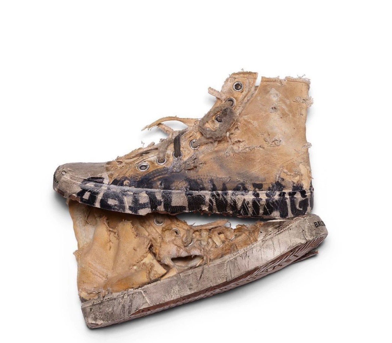 Balenciaga ban giay rach anh 1