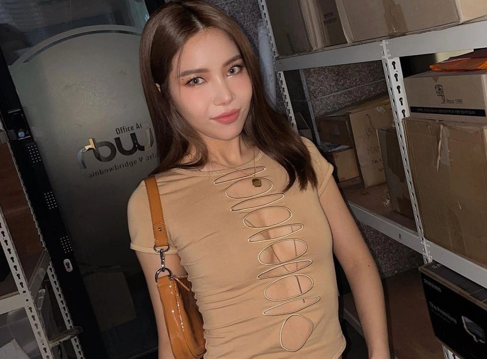 Vay ao cat xe len ngoi hinh anh