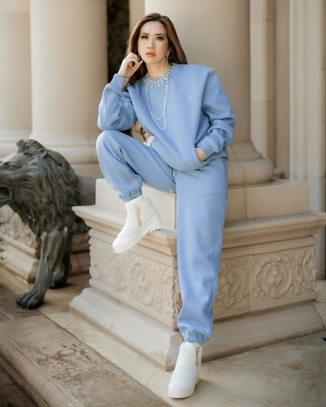 Phong cách của nữ triệu phú gốc Việt ảnh 9 Phong cach cua nu trieu phu goc Viet anh 9