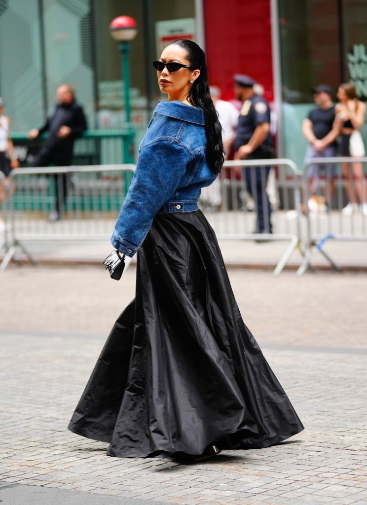 Giời nhà giàu châu Á đi xem show thời trang ảnh 6 Gioi nha giau chau A di xem show thoi trang anh 6