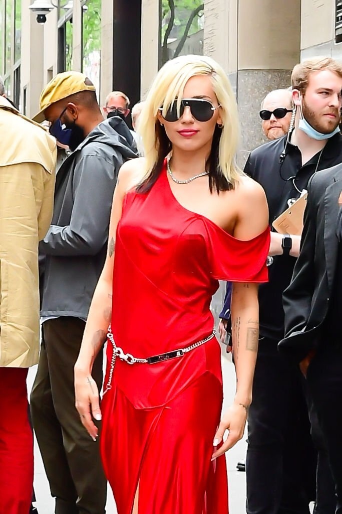 Trang phuc goi cam cua Miley Cyrus anh 1