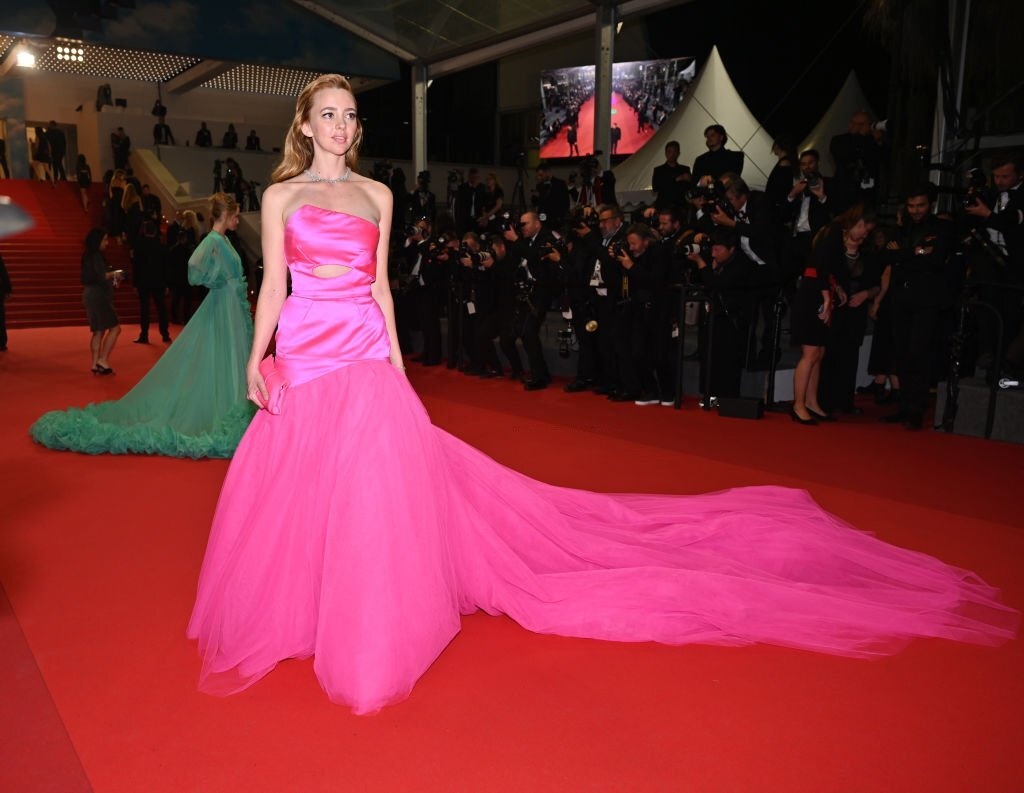 ban gai ty phu Elon Musk anh 4