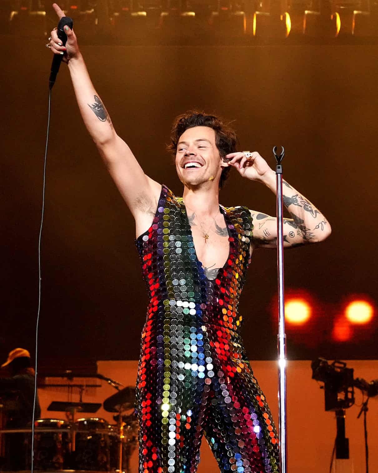 Harry Styles mặc váy ảnh 4 Harry Styles mac vay anh 4