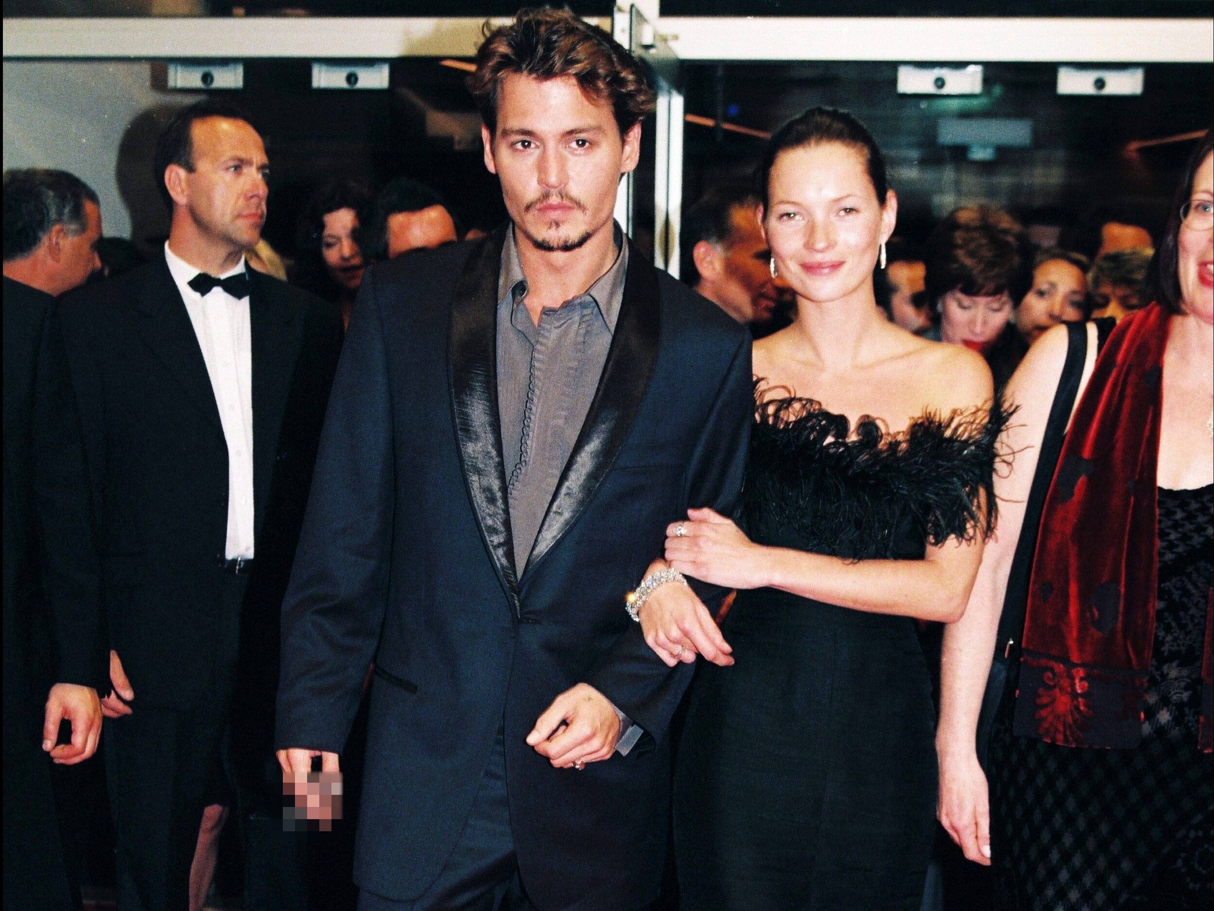 Johnny Depp va Kate Moss anh 2