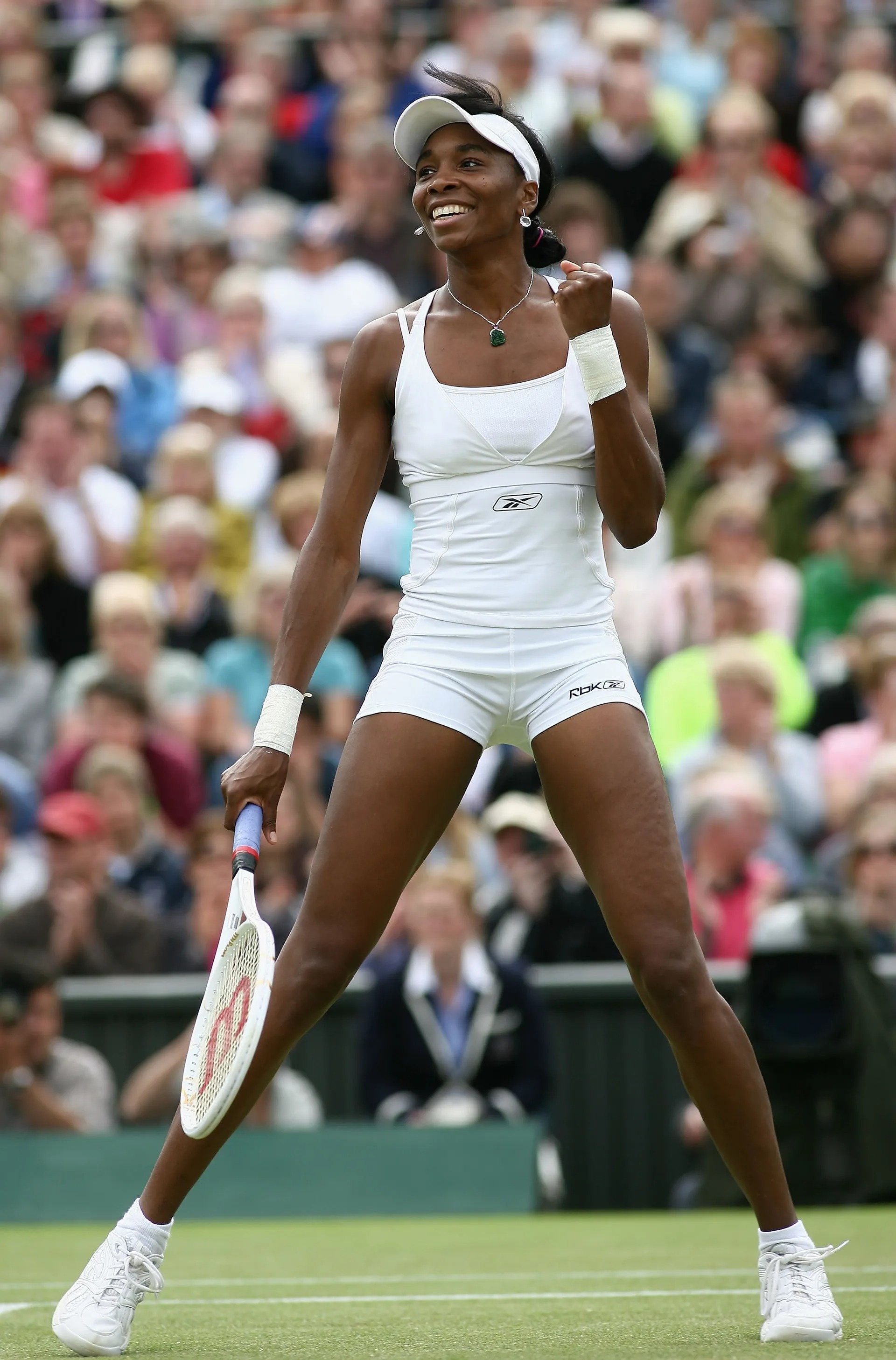 Trang phục thi đấu gợi cảm ở Wimbledon ảnh 7 Trang phuc thi dau goi cam o Wimbledon anh 7