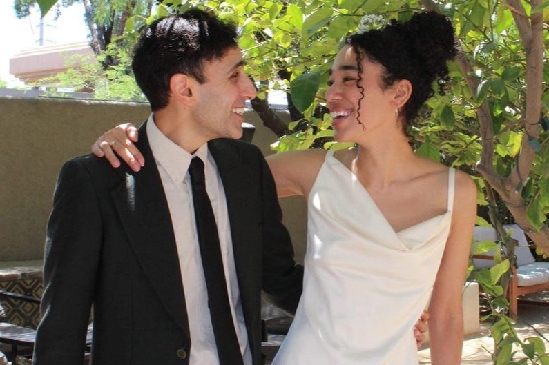 Co dau noi tieng vi mac vay cuoi 4 USD hinh anh