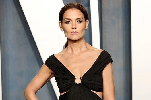 Voc dang cua Katie Holmes o tuoi 43 hinh anh