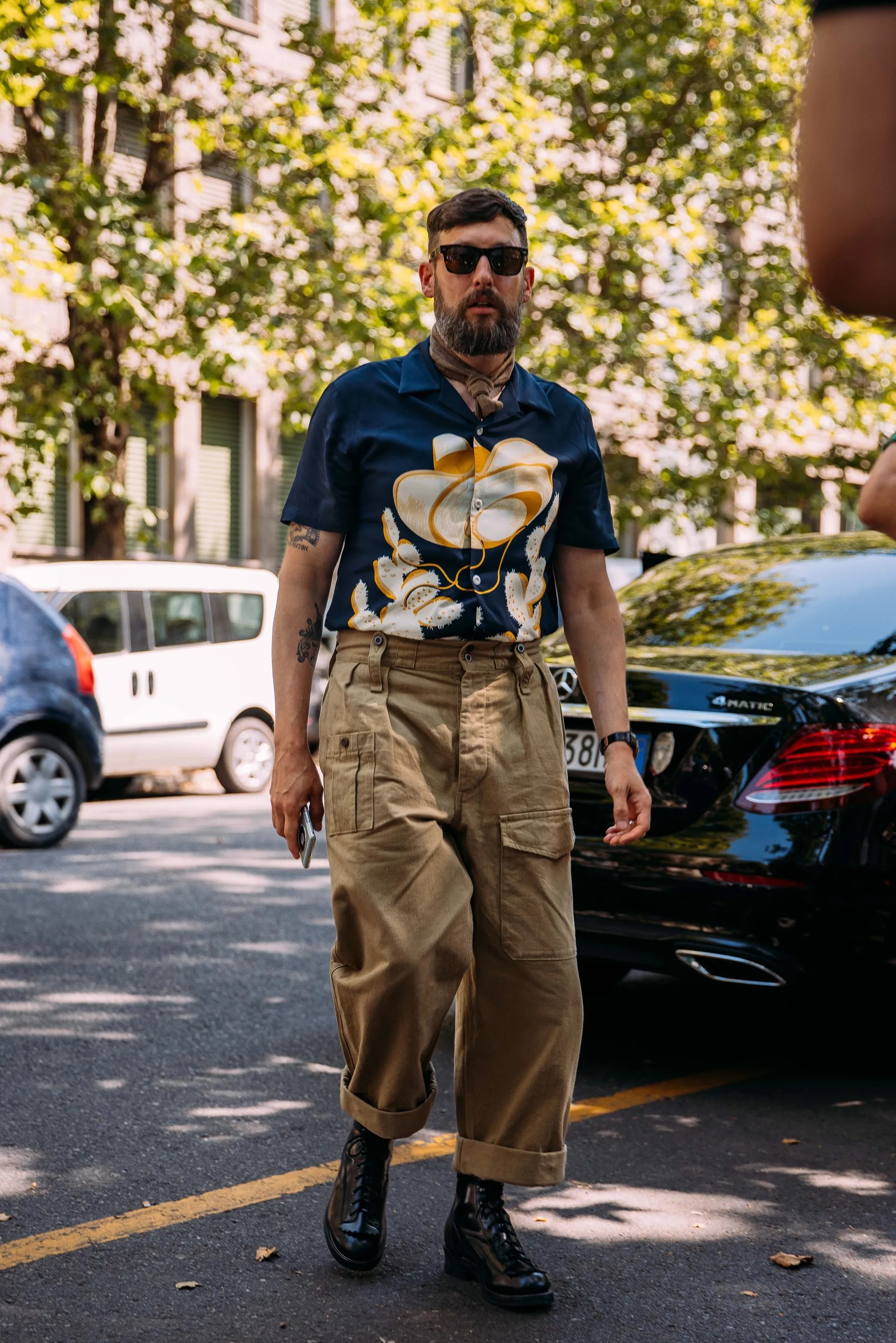 Mẫu áo nam giới nên có trong mùa hè ảnh 10 Mau ao nam gioi nen co trong mua he anh 10