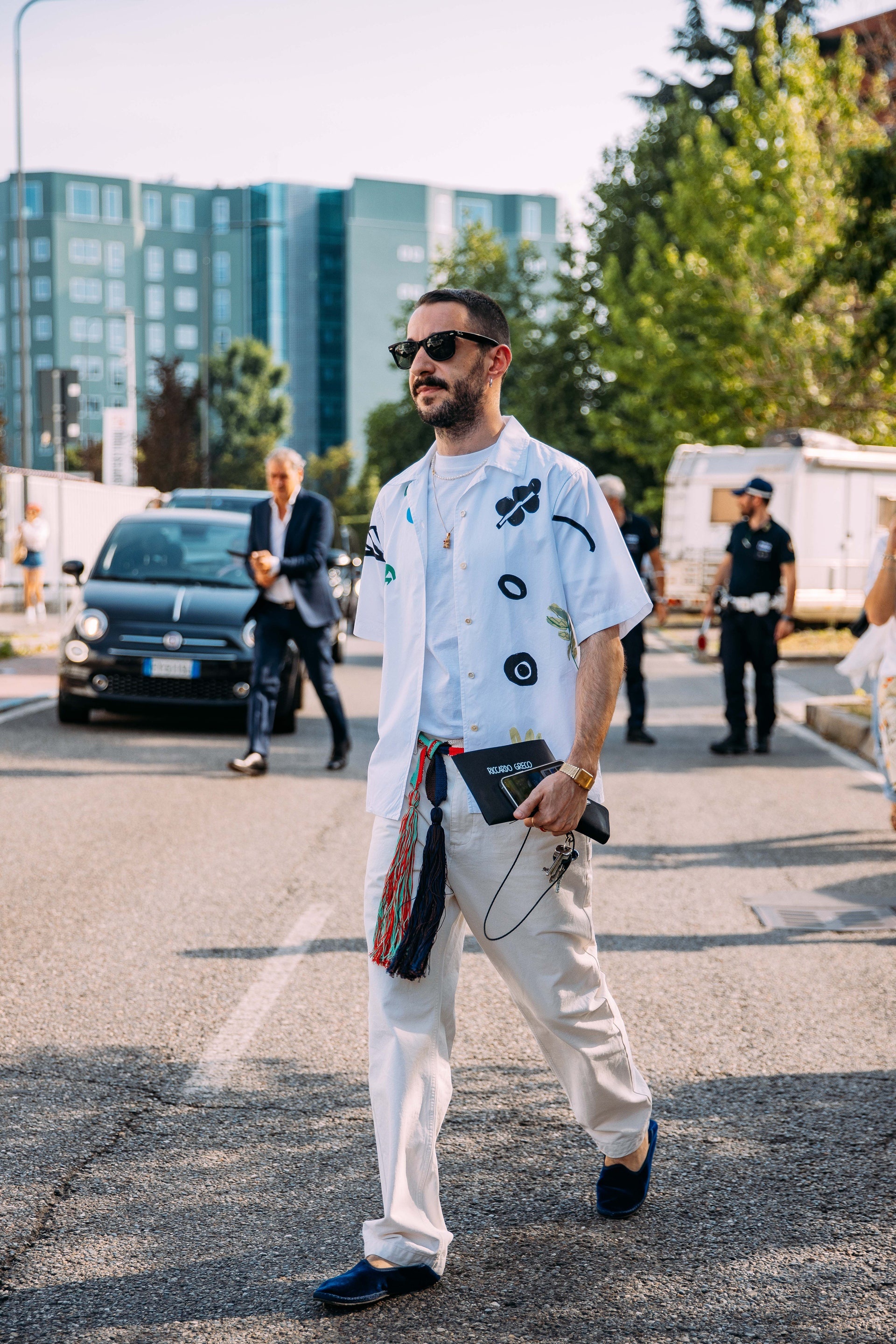 Mẫu áo nam giới nên có trong mùa hè ảnh 6 Mau ao nam gioi nen co trong mua he anh 6