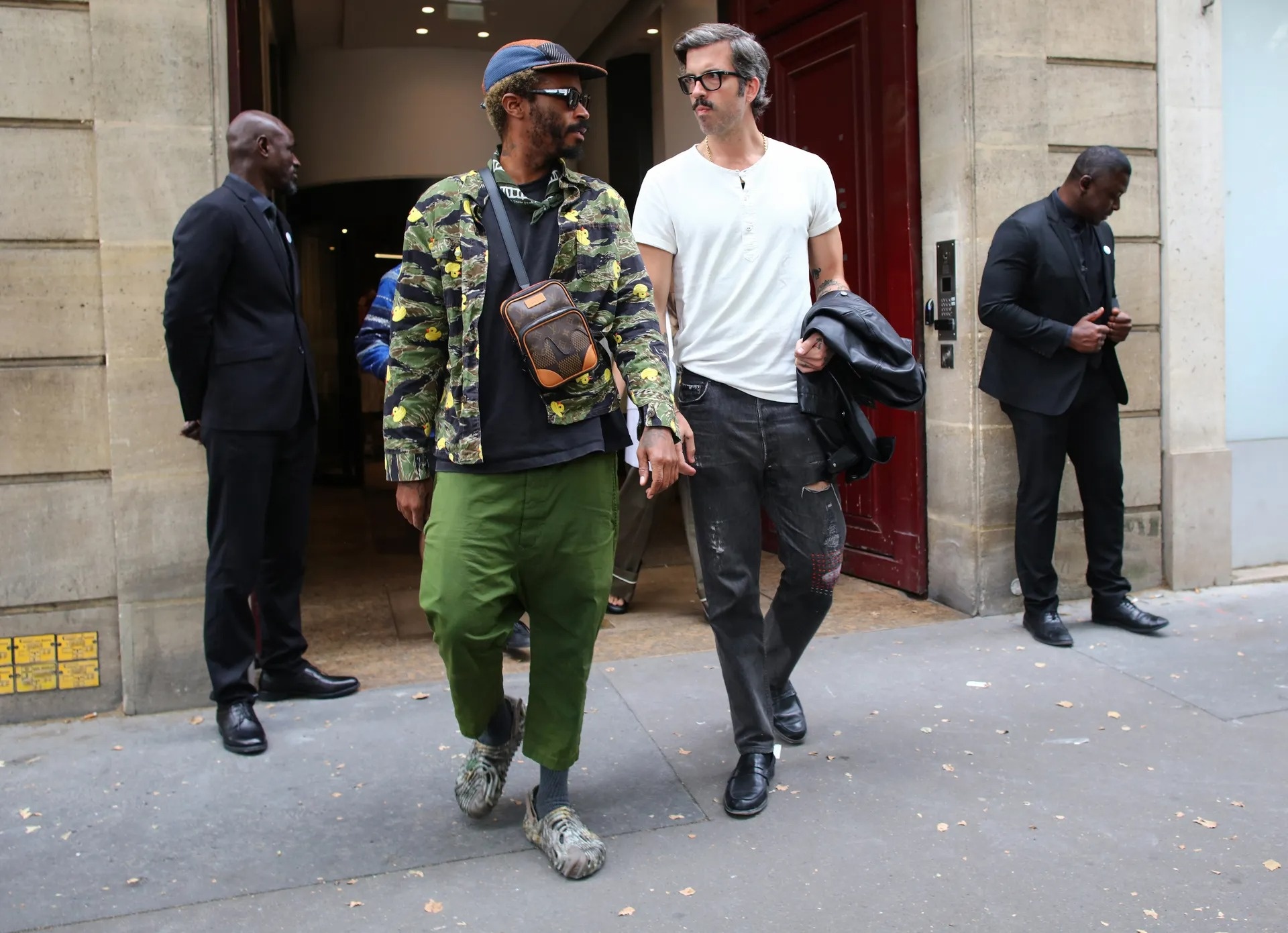 mac do boi o Paris anh 9