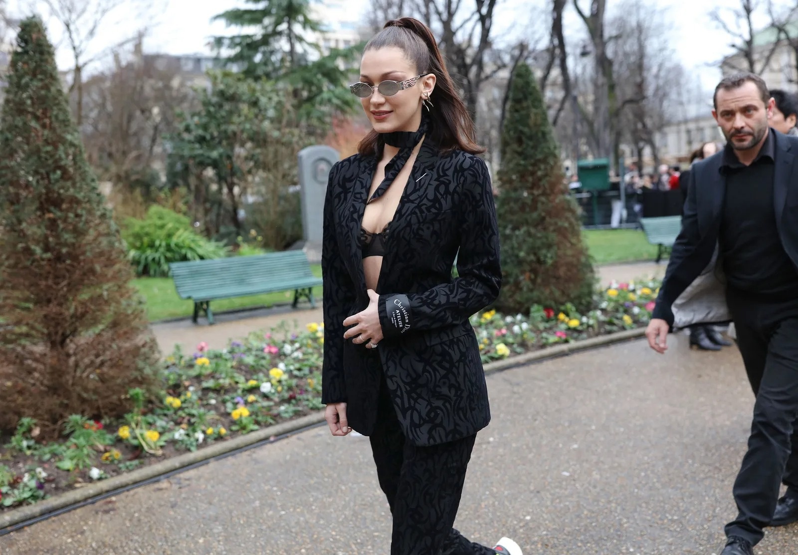 Hinh anh duong pho cua nguoi mau anh 2