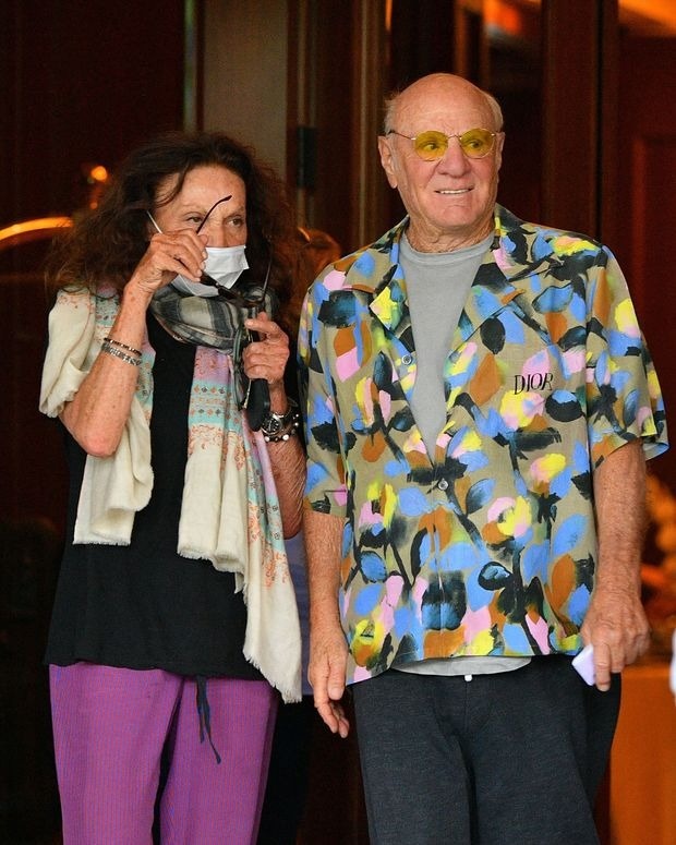 tỷ phú đổi gu thời trang ảnh 2 ty phu doi gu thoi trang anh 2